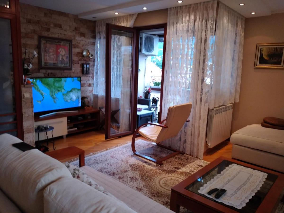 Omar'S View Apartment Sarajevo Exterior photo